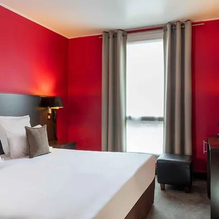 Sophie Germain Hotel